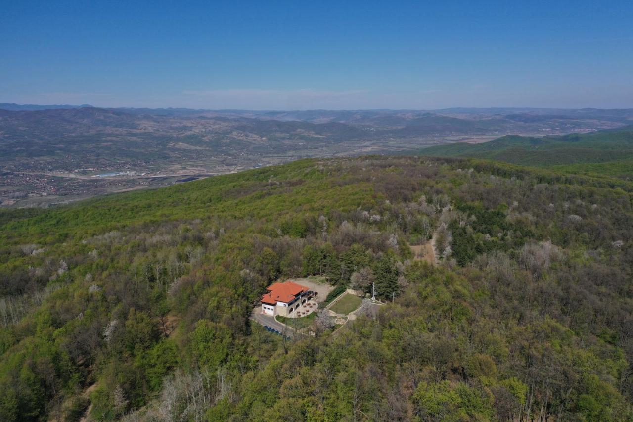 Cetatuia Hotell Măgura Exteriör bild